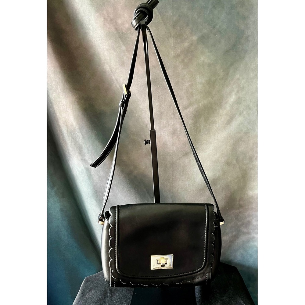 Kate Spade New York Maple‎ Court Black Leather Crossbody Bag Scalloped Trim